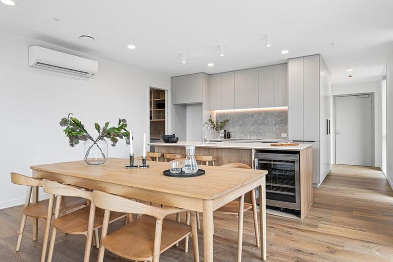 Photo of property in 6/36 Edmonton Road, Henderson, Auckland, 0612