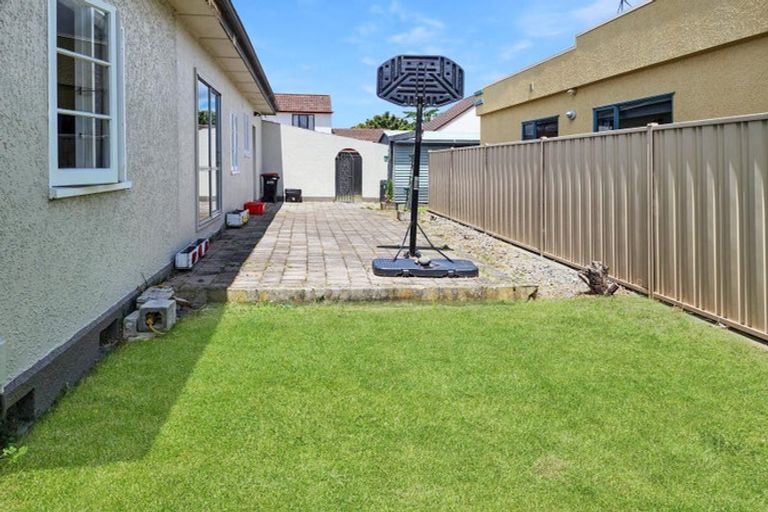 Photo of property in 66 Avondale Road, Taradale, Napier, 4112