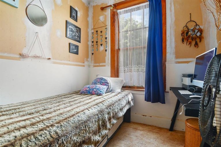 Photo of property in 141 Colwill Road, Massey, Auckland, 0614