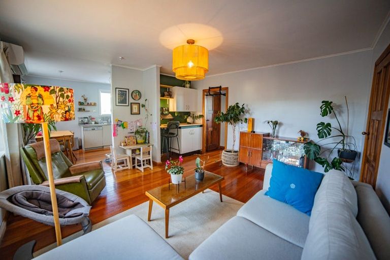 Photo of property in 35a Happy Valley Road, Owhiro Bay, Wellington, 6023