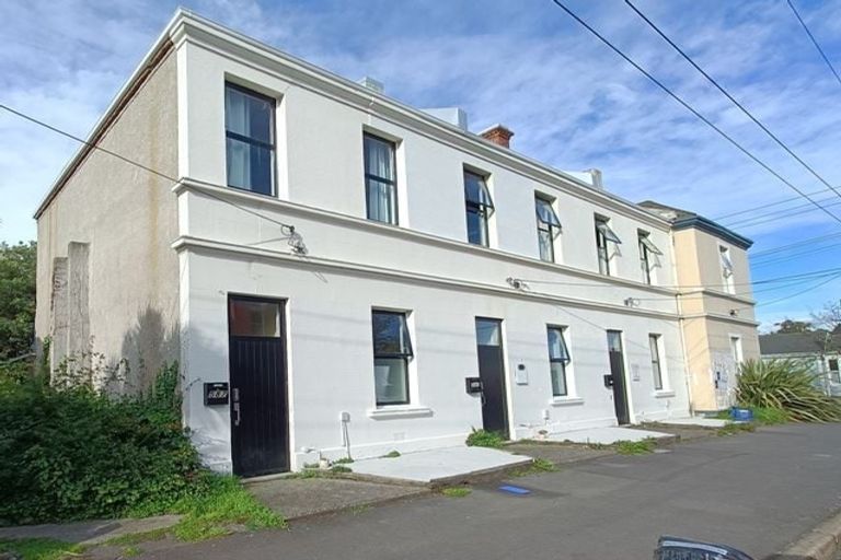 Photo of property in 587 Castle Street, North Dunedin, Dunedin, 9016