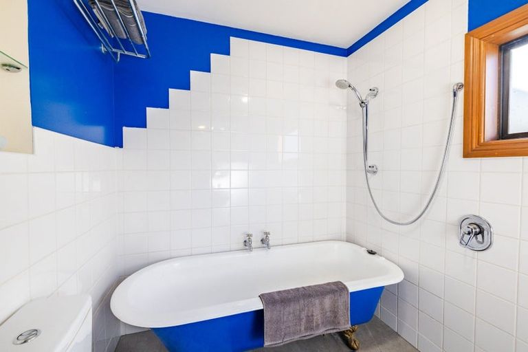 Photo of property in 28 Coughtrey Street, Saint Clair, Dunedin, 9012
