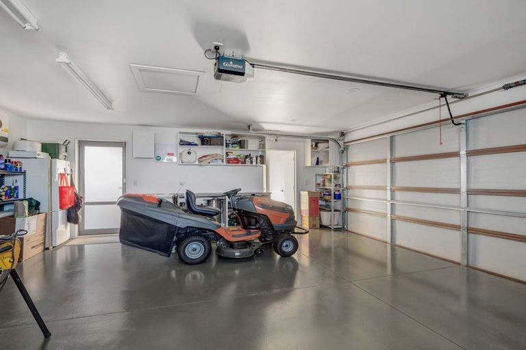 Photo of property in 52 Jacks Drive, West Melton, 7618