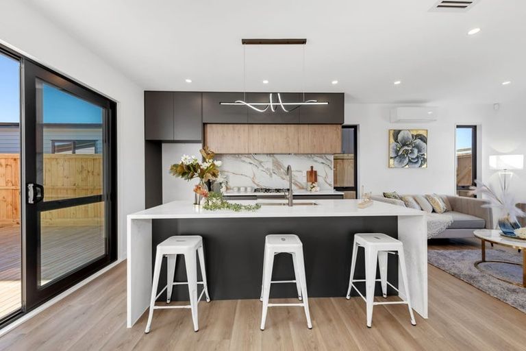 Photo of property in 8 Kobe Street, Karaka, 2580