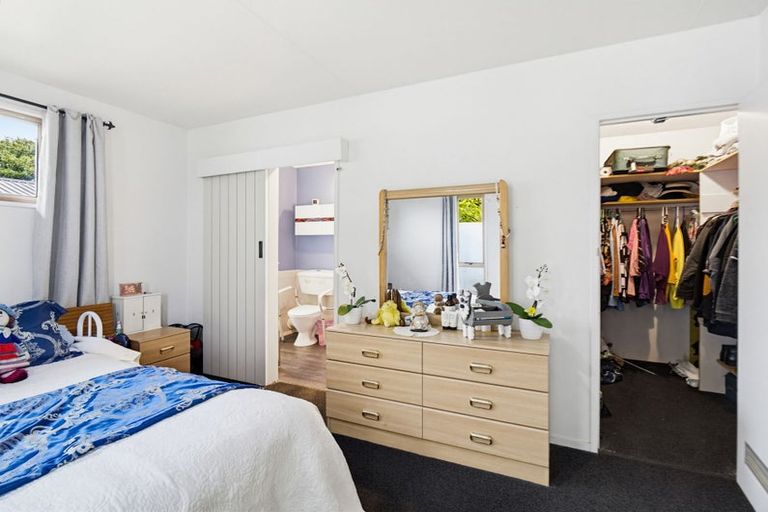Photo of property in 103 Benmore Avenue, Cloverlea, Palmerston North, 4412