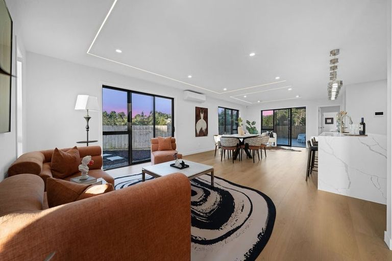 Photo of property in 26b Henriette Place, Totara Park, Auckland, 2576