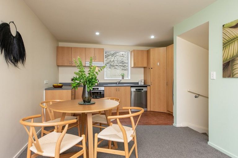 Photo of property in Pirie Street Townhouses, 28/35u Pirie Street, Mount Victoria, Wellington, 6011