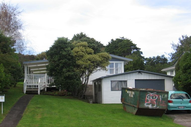 Photo of property in 48 Captain Scott Road, Glen Eden, Auckland, 0602