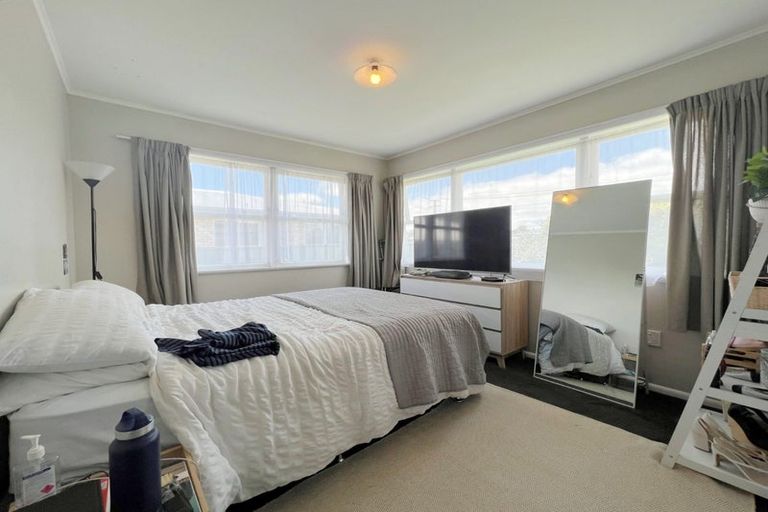 Photo of property in 10 Thornton Place, Melville, Hamilton, 3206