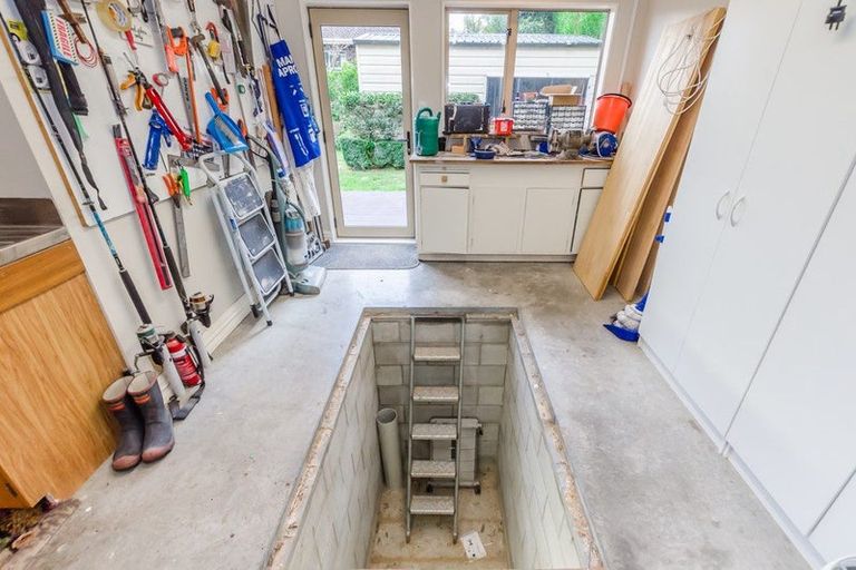 Photo of property in 115 Winara Avenue, Waikanae, 5036
