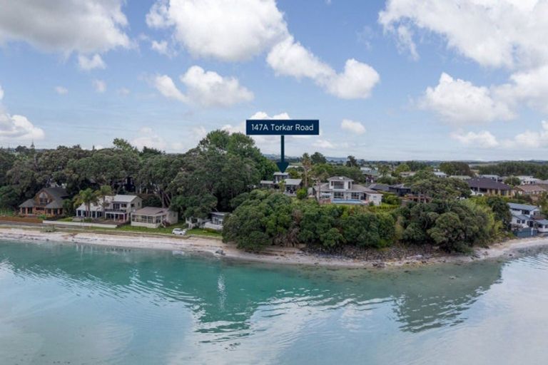 Photo of property in 147a Torkar Road, Clarks Beach, 2122