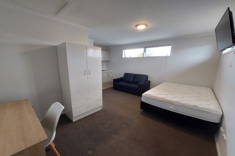 Photo of property in 9u4 Greensboro Street, Hamilton East, Hamilton, 3216