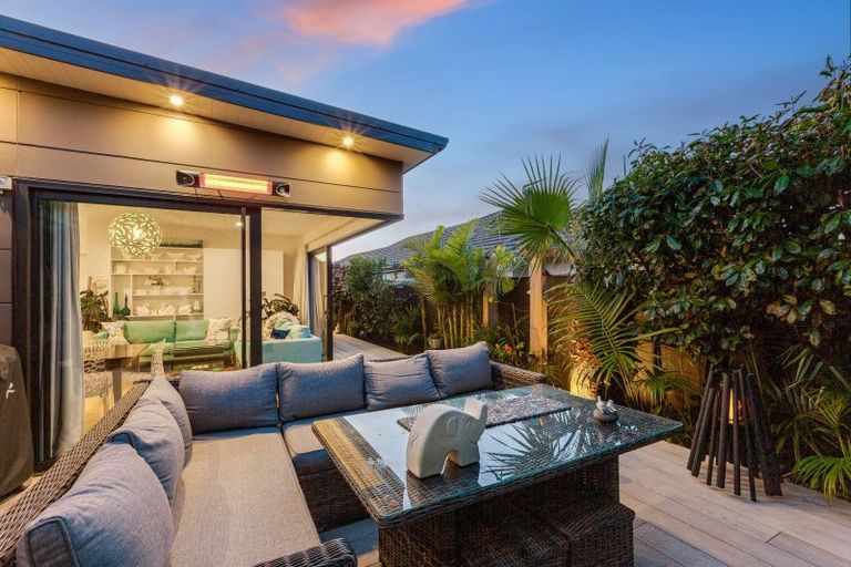 Photo of property in 80 Waipunahau Road, Waikanae, 5036