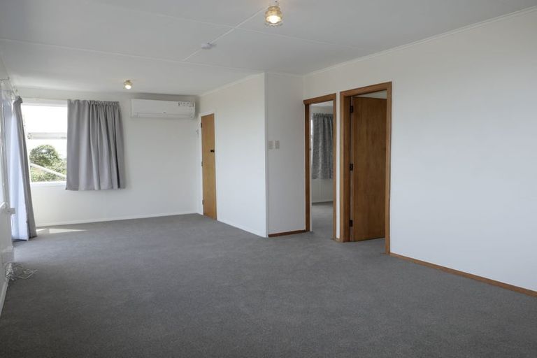 Photo of property in 7 Kent Avenue, Waitarere Beach, Levin, 5510