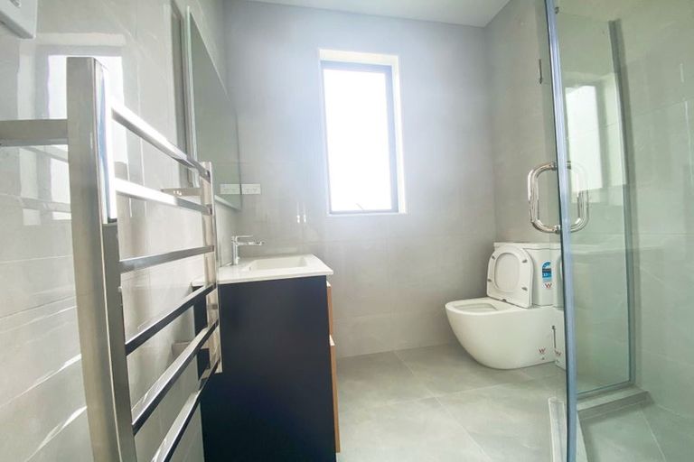 Photo of property in 15 Biokovo Street, Massey, Auckland, 0614
