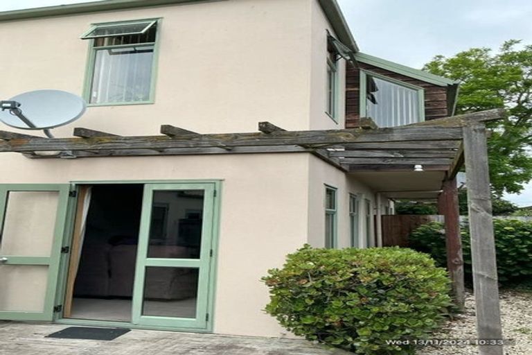 Photo of property in 15 Brockworth Place, Riccarton, Christchurch, 8011