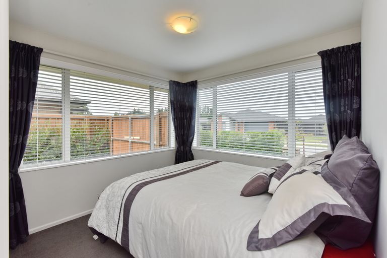 Photo of property in 35 Burford Way, Rolleston, 7615