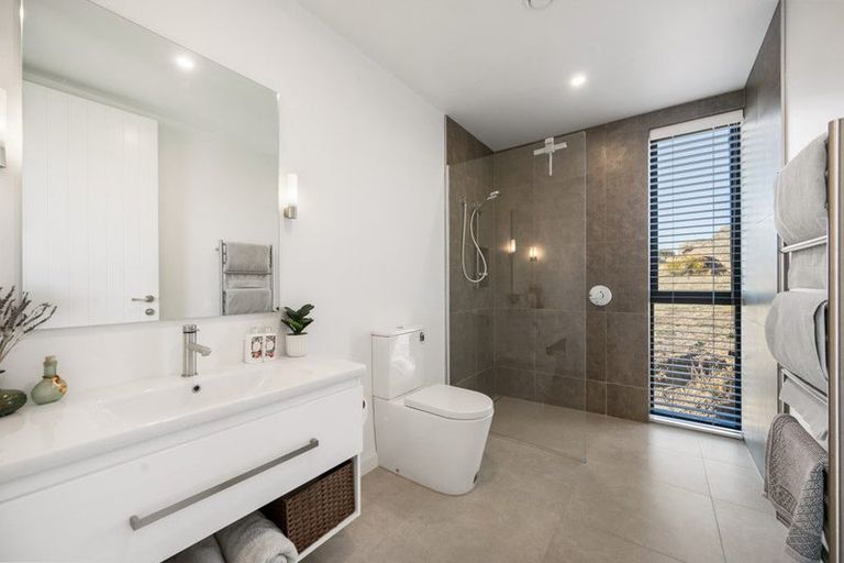 Photo of property in 35 Perseverance Drive, Conroys Gully, Alexandra, 9392