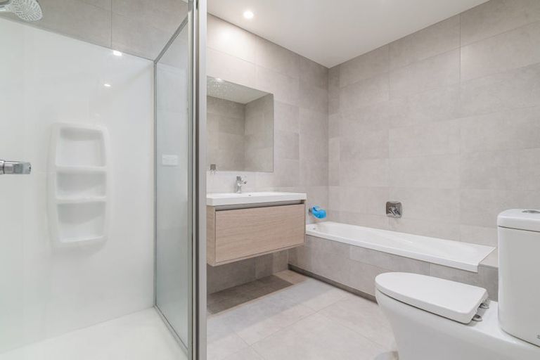 Photo of property in 29 Matairangi Avenue, Totara Heights, Auckland, 2105
