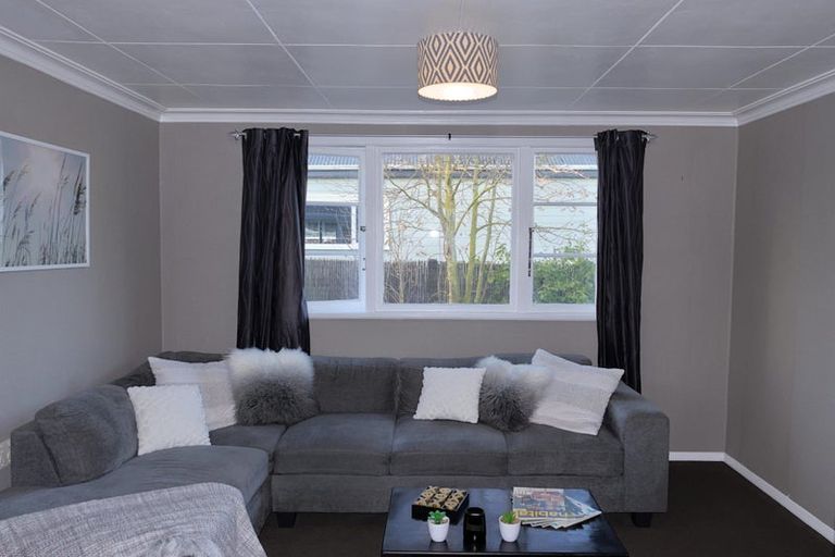 Photo of property in 88 Johnson Street, Milton, 9220