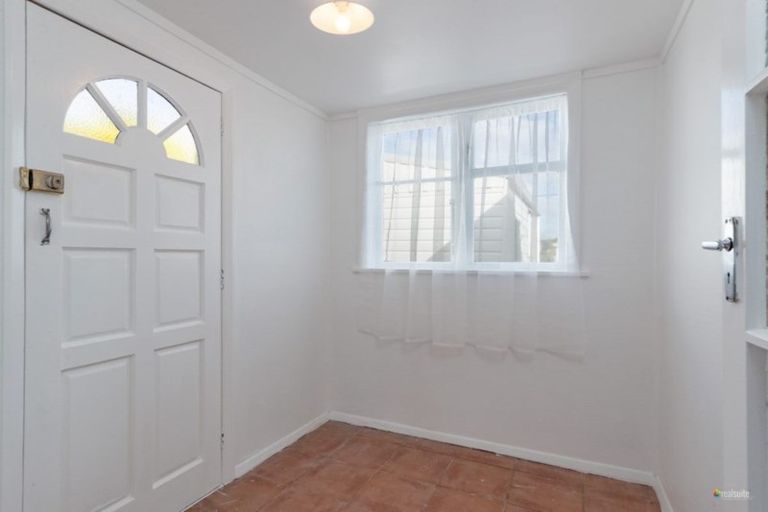 Photo of property in 10 Merton Street, Trentham, Upper Hutt, 5018