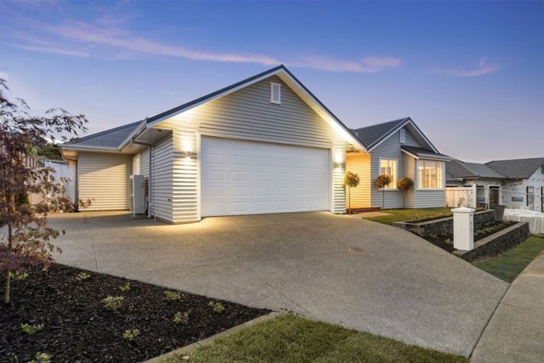 Photo of property in 35 Glenpark Crescent, Bethlehem, Tauranga, 3110