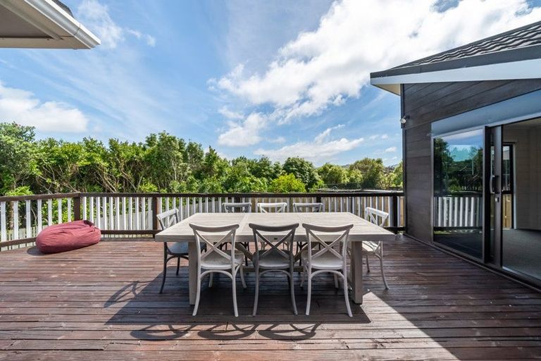 Photo of property in 24 Spyglass Lane, Whitby, Porirua, 5024