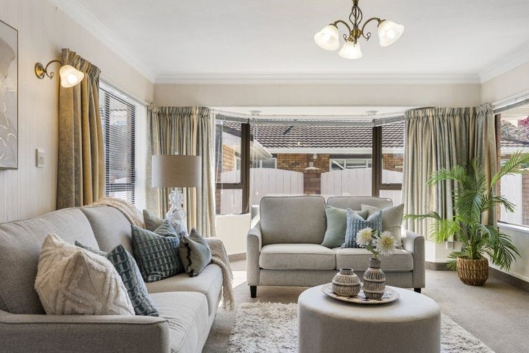 Photo of property in 3 Comeskey Grove, Elderslea, Upper Hutt, 5018