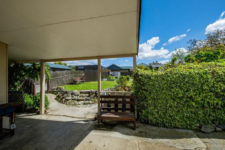 Photo of property in 64 Belt Street, Waimate, 7924