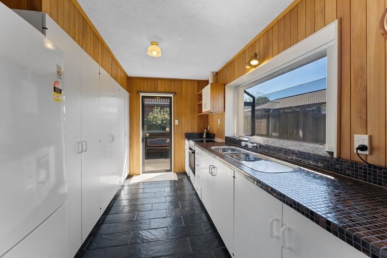 Photo of property in 3b Pinewood Grove, Paraparaumu Beach, Paraparaumu, 5032