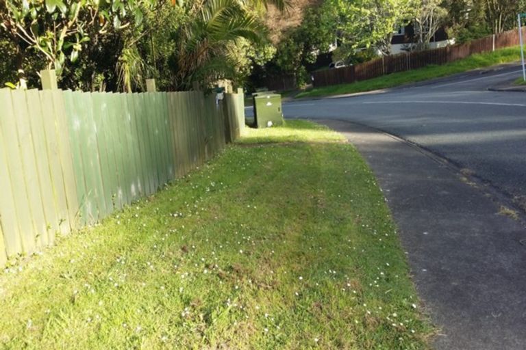 Photo of property in 96 Reynella Drive, Massey, Auckland, 0614