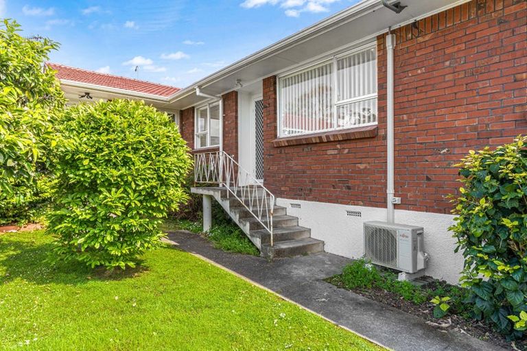Photo of property in 2/38 Nile Road, Milford, Auckland, 0620