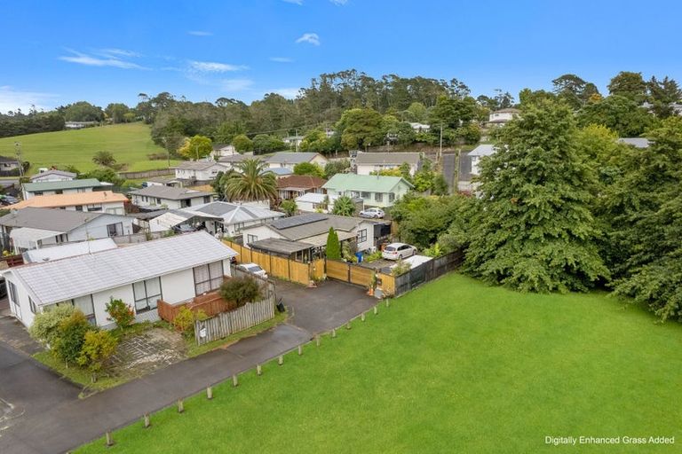 Photo of property in 1/32 Starforth Place, Henderson, Auckland, 0612