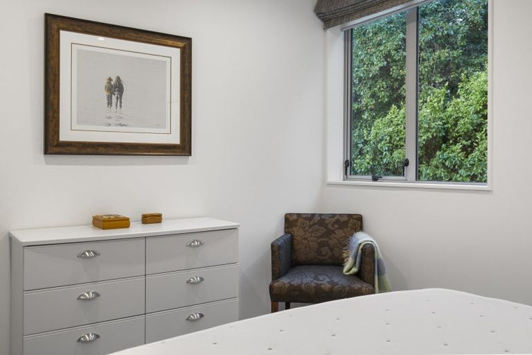 Photo of property in 4a/22 Telford Terrace, Oriental Bay, Wellington, 6011