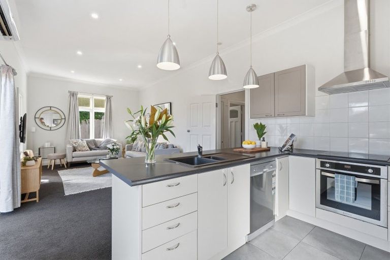 Photo of property in 34 Kenmure Road, Belleknowes, Dunedin, 9011