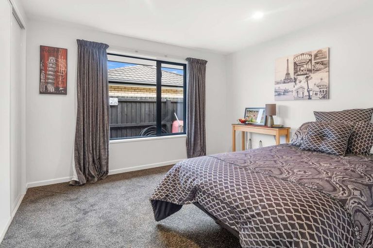 Photo of property in 7 Strathcarron Place, Broomfield, Christchurch, 8042