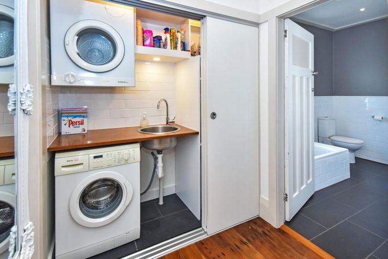 Photo of property in 27 Kenderdine Road, Papatoetoe, Auckland, 2025