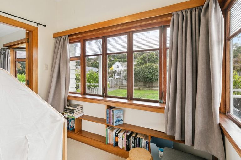 Photo of property in 5 Friend Street, Karori, Wellington, 6012