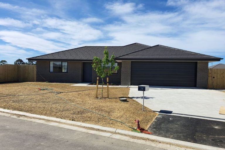 Photo of property in 37 Reuben Avenue, Rolleston, 7615