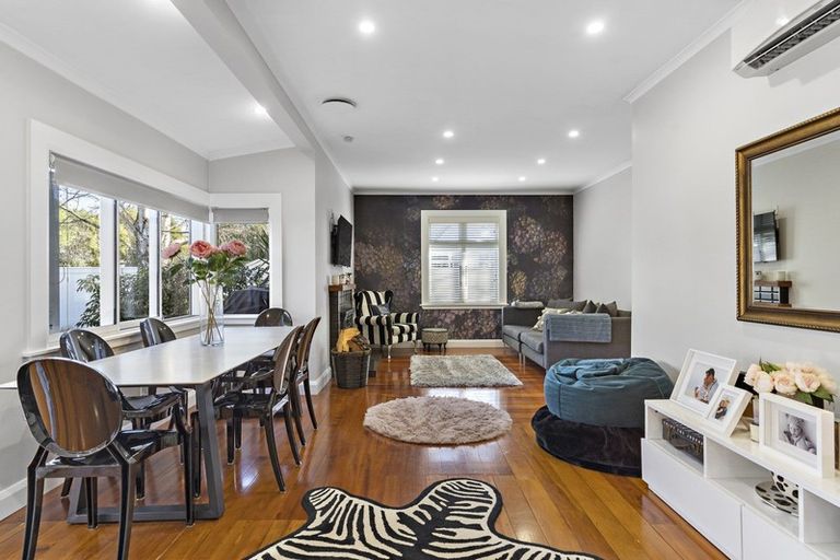 Photo of property in 10 Kuratawhiti Street, Greytown, 5712