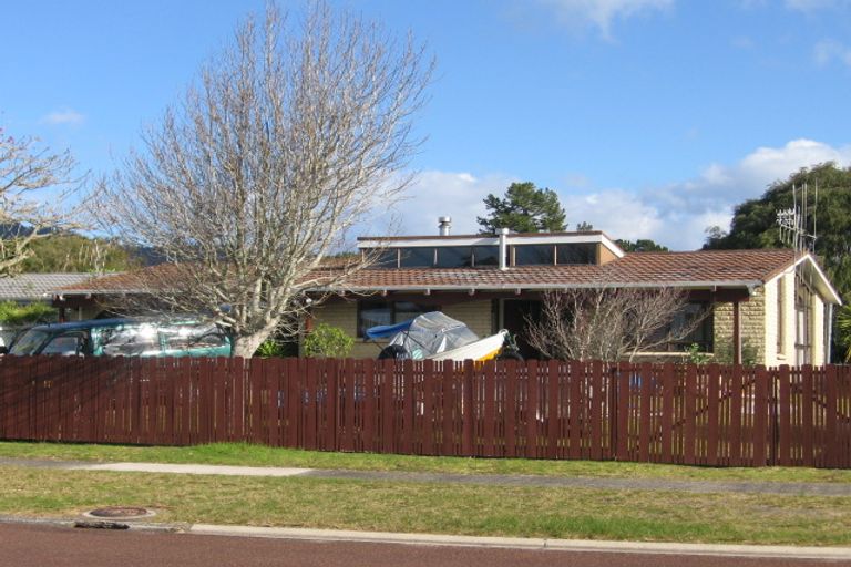 Photo of property in 16 Pauanui Boulevard, Pauanui, Hikuai, 3579