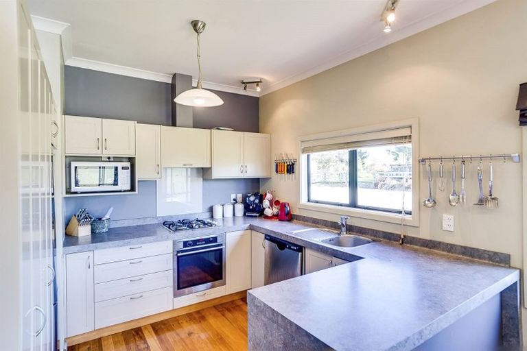 Photo of property in 2 Range Road, Waipawa, 4273