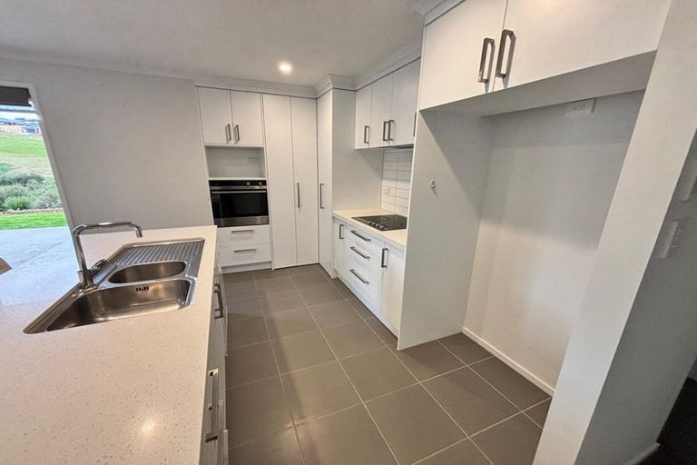 Photo of property in 23 Muirhill Place, Pokeno, 2402