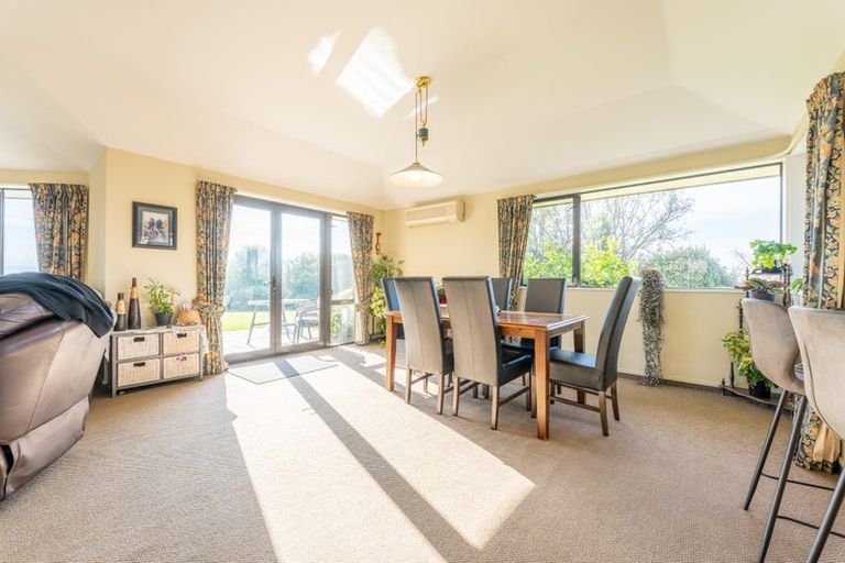 Photo of property in 108 Spur Road, Hadlow, Timaru, 7975