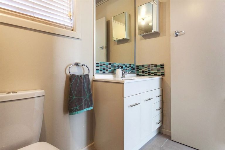 Photo of property in 3 Kenneth Avenue, Whitianga, 3510