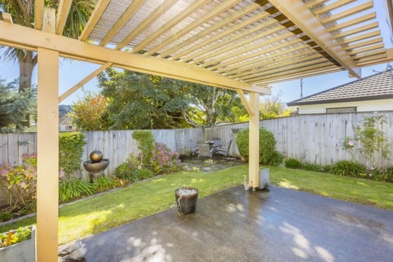 Photo of property in 5 Messines Avenue, Trentham, Upper Hutt, 5018