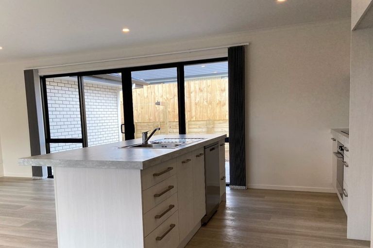 Photo of property in 17 Maui Place, Te Kamo, Whangarei, 0112