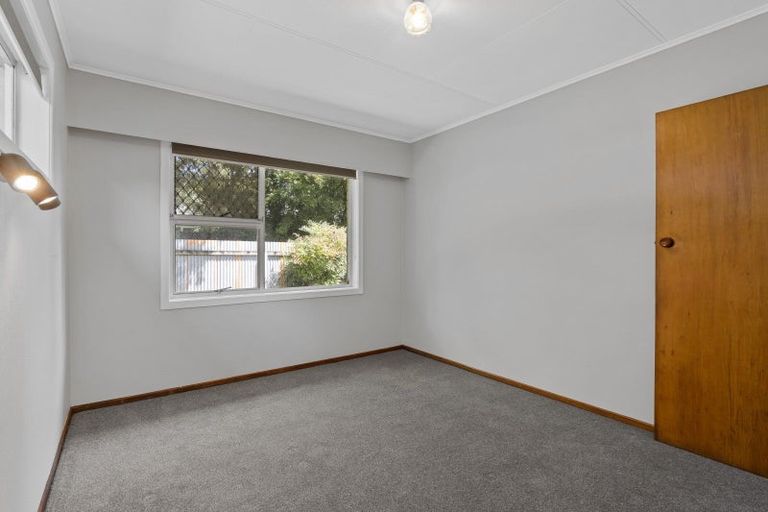 Photo of property in 9 Tawa Street, Inglewood, 4330