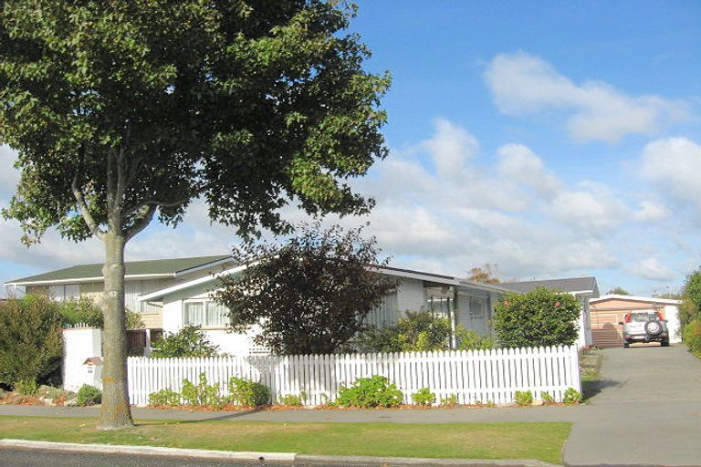 Photo of property in 309 Waimairi Road, Ilam, Christchurch, 8041
