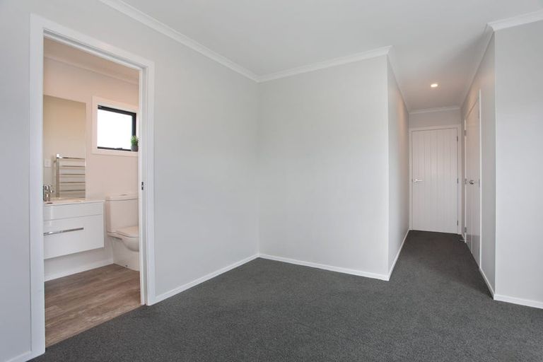 Photo of property in 17 Oldfield Lane, Marton, 4710